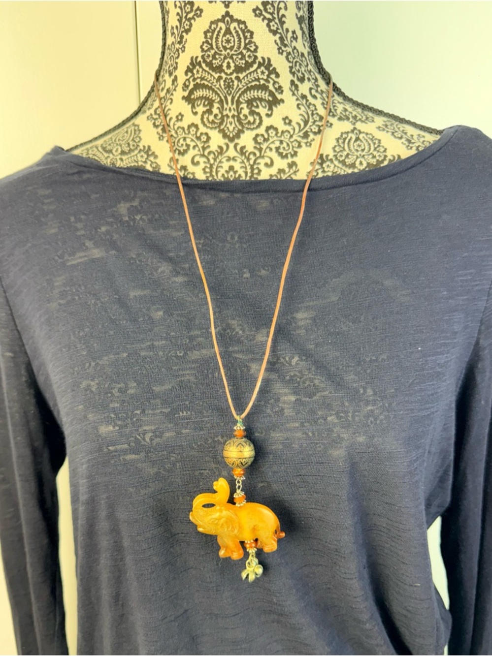 Carved Brown Carnelian Elephant Pendant Necklace - Women Jewelry